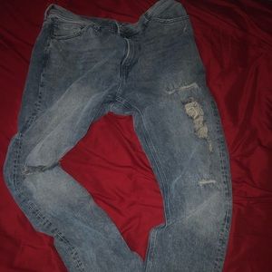 Ripped jeans